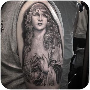 Black and grey realistic Stevie Nicks portrait tattoo by Matt Bagwell. #realism #portrait #blackandgrey #StevieNicks #MattBagwell