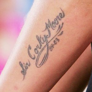Singer Pink's tattoo dedicated to her deceased dog. #celebrities #pets #pink