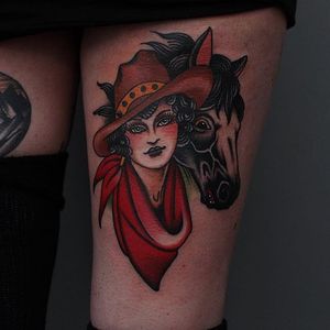 A cowgirl with her faithful steed from Tony Nilsson's (IG—tonybluearms) portfolio. #cowgirl #horse #ladyhead #TonyNilsson #traditional