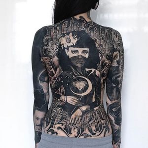 Monami Frost's completed back piece by her husband, Anrijis Straume. #MonamiFrost #blackandgrey #realism #darktrash #AnrijisStraume