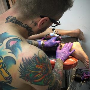 Dan Gold at work tattooing #dangold #londonink #tattooartist