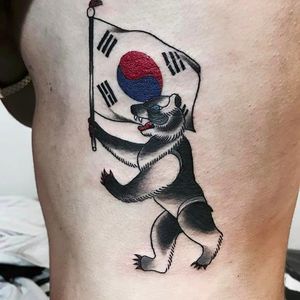 Bear and flag by Bomi Lee (via IG -- badasstattookorea) #bomilee #bear #southkorea #flag #k