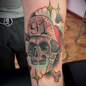 Neo Traditional Skull Tattoo by Fulvio Vaccarone #skull #skulltattoo #neotraditionalskull #neotraditionalskulltattoos #neotraditional #neotraditionaltattoo #neotraditionaltattoos #FulvioVaccarone