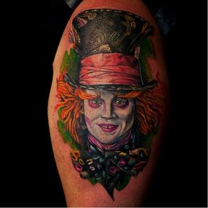 Love this Johnny Depp tattoo of him as the Mad Hatter, by Matty McTatty. Johnny Depp tattoos are super fun and colorful. #johnnydepp #johnnydepptattoos #aliceinwonderland #AliceinWonderlandtattoo #madhatter #madhattertattoo #portrait #portraitttattoo