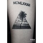 Dotwork tattoo by Dylan Kwok #desertisland #DylanKwok #dotwork #beach #coconuttree
