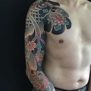 Koi sleeve by Tutti Serra #TuttiSerra #koi #japanese #sleeve #color #tattoooftheday