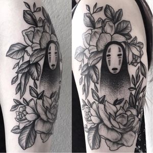No Face tattoo by Clarisse Amour #ClarisseAmour #blackwork #botanical #flower #noface #miyazaki #btattooing #blckwrk