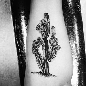 Blackwork Cactus Tattoo by Phoenix Mendoza #blackwork #blackworkcactus #cactustattoos #cactustattoos #cactus #planttattoo #blackworkplanttattoos #blackworktattoos #PhoenixMendoza