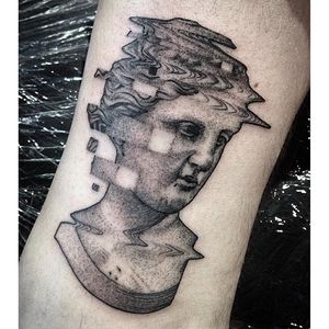 Glitch sculpture tattoo by Max Amos. #MaxAmos #blackwork #glitch #pointillism #dotwork #sculpture #greek