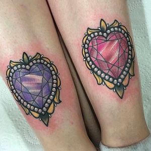Matching crystals by Paula Castle #PaulaCastle #gemstone #crystal #crystalheart #heart #TattooJam #matchingtattoos #matchingtattoo (Photo: Instagram)