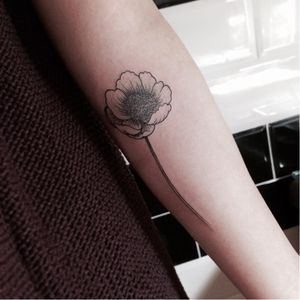 Lovely flower tattoo by Toma Pegaz #TomaPegaz #blackwork #flower