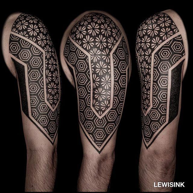 500 Symmetrical Tattoos Stock Photos HighRes Pictures and Images  Getty  Images