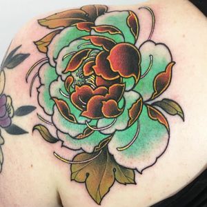 Tattoo by Guen Douglas #GuenDouglas #neotraditional #color #Japanese #peony #mashup #flower #floral #leaves #nature