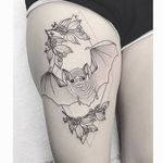 Friendly Bat by Lilly Anchor (via IG-lillyanchor) #flora #fauna #animals #flowers #lillyanchor #illustrative #linework