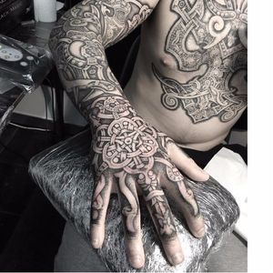 Fantastic tattoos by Sean Parry #SeanParry #nordic #viking #handpoked #handpoke #dotwork
