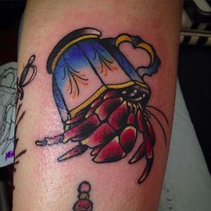 Teacup crab by Billy Haines (via IG -- billyhaines) #billyhaine #hermitcrab #hermitcrabtattoo #crab #crabtattoo