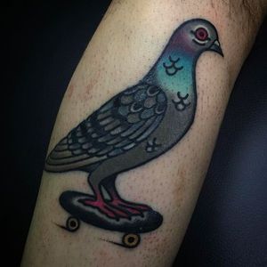 Awesome looking tattoo of  pigeon on a skateboard!! Tattoo by Rodrigo Garcia Delgadillo. #RodrigoGarciaDelgadillo #pigeon #skate #skateboard #skateordie #skateanddestroy