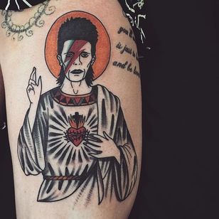 David Bowie rinde homenaje al tatuaje.  #Cooley #MattCooley #tradicional #bowie #davidbowie
