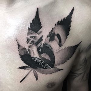 Weed leaf tattoo by Rui Kameta #RuiKameta #weedtattoos #blackandgrey #realism #realistic #hyperrealism #mouth #smoke #smoking #lips #lady #weedleaf #marijuana #stoner #tattoooftheday