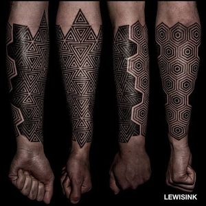 Geometric half-sleeve. (via IG - lewisink) #geometric #blackwork #pointillism #dotwork #halfsleeve #lewisink