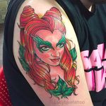 Poison Ivy Tattoo by Lucy Blue @Lucybluetattoo #Lucybluetattoo #Neotraditional #pinup #pinupgirl #pinuptattoo #girltattoo #BlueCardinal #Manchester #UK #Poison #poisonivy