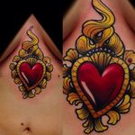 Beautiful heart tattoo on the sternum. Amazing work by Giulia Bongiovanni. #giuliabongiovanni #heart #neotraditional #coloredtattoo #sternumtattoo