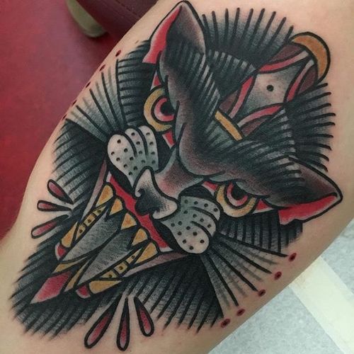 Traditional American style tattoo by Jeroen Van Dijk. #JeroenVanDijk #Amsterdam #traditionalamerican #traditional #wolf #dagger