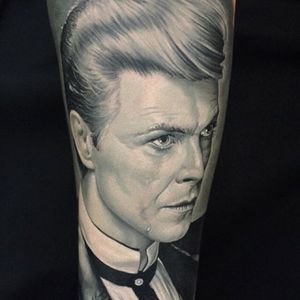 Bowie Forever via @jamestattooart #jamestattooart #portrait #realism #davidbowie