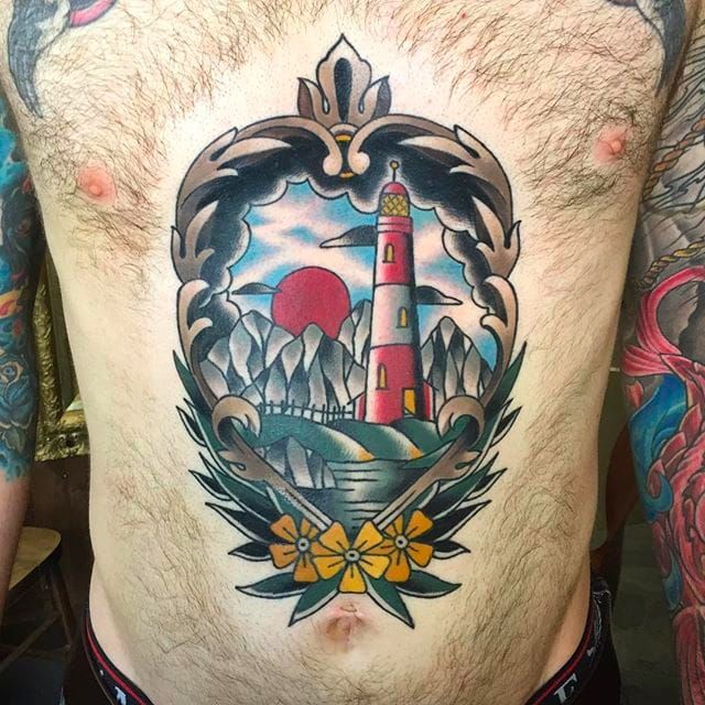 Hermoso y clásico tatuaje escénico con un faro.  Gran trabajo de Tom Lortie.  #TomLortie #traditioneltattoo #farvettovering # faro # escénico #mavetatovering