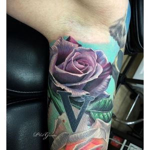 Rose Tattoo by Phil Garcia #rose #realisticrose #rosetattoos #realism #hyperealism #PhilGarcia