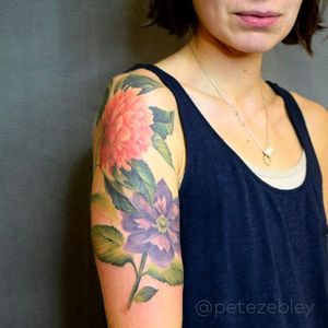 Fower tattoo by Pete Zebley #PeteZebley #flower #flowers #realism #photorealism #realistic