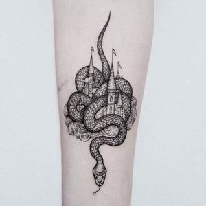 Snake kingdom tattoo by Uls Metzger. #UlsMetzger #blackwork #snake #kingdom