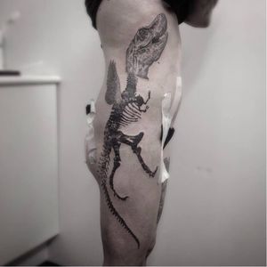 T-rex tattoo by Otto D'Ambra #OttoDAmbra #surreal #engraving #blackwork #trex #skeleton