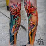 Flower Tattoo by Alex Pancho #flower #flowertattoo #realism #colorrealism #realistictattoo #abstractrealism #realistictattoos #AlexPancho