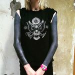 Insane black sleeve tattoos by Gianluca Gioia via Instagram @ggiiaannlluu #tattooedgirls #black #blackwork #blacksleeve #allblack #blackout #gianlucagioia
