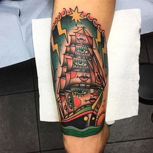 Ship tattoo by Mario Teide. #MarioTeide #americantraditional #bizarre #weird #unconventional #traditional #maritime #ship