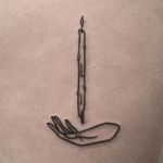 Handpoked tattoo by Cate Webb. #CateWebb #linework #handpoke #sticknpoke #handpoketattooartist #hand #candle