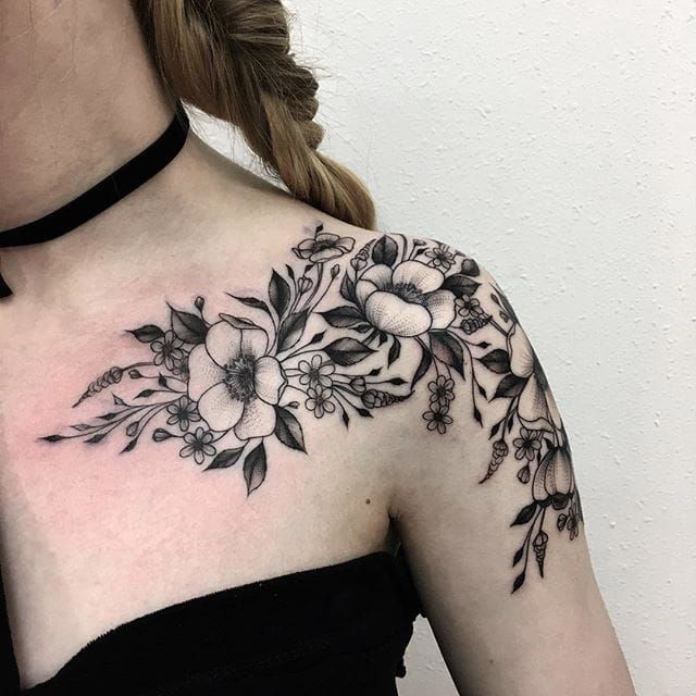 Pretty Flower Tattoo Ideas For Women In Shoulders  WomenSew