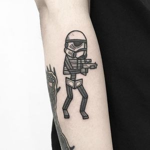 Storm Trooper tattoo by Hugo. #Hugo #starwars #stormtrooper #scifi #movie #character #blackwork