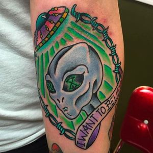 Tattoo by Jenn Siegfried  #ufo #alien #traditional #banner #JennSiegfried