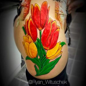 Tulips by Ryan Wituschek (via IG -- ryan_wituschek) #ryanwituschek #tulips #flower