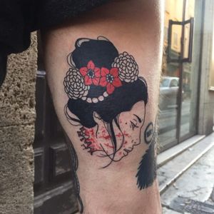 Namakubi tattoo by Silly Jane #SillyJane #blackfill #redink #blood #bloodsplatter #flowers #namakubi #linework #geisha #lady #portrait #Japanese #newtraditional #mashup #manga #graphic #darkart