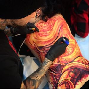 Tattoo artist Evan Lovett #artistv #tattooartist #evanlovett