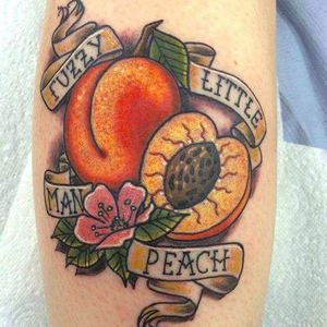 Fuzzy Little Man Peach! By Tyrene Finlayson (via IG — art_ty_stique) #TyreneFinlayson #fuzzylittlemanpeach #themightyboosh #themightybooshtattoo #mightybooshtattoo
