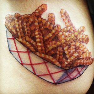 Basket of fries by Jason Martin (via IG -- leftysjasonmartin) #jasonmartin #fry #fries #frenchfries #frytattoo #friestatoo #frenchfrytattoo #frenchfriestattoo