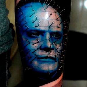 Stunning shading and color on this classic Pinhead portrait by Psych Young #hellraiser #CliveBarker #cenobite #horror #movie #colorwork #shading #pinhead #PsychYoung