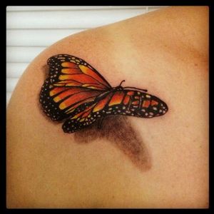 #GuinhoTattoo #Brasil #Brazil #brazilianartist #tatuadoresdobrasil #butterfly #borboleta #realismo #realism