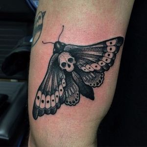 Dotwork Moth Tattoo by Jakob Holst Rasmussen #dotowrkmoth #moth #dotwork #JakobHolstRasmussen