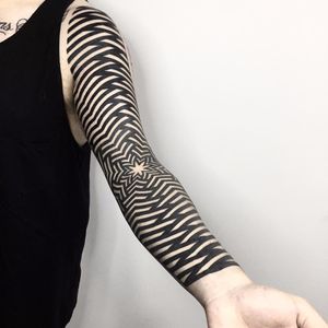 Geometric tattoo by Melow Perez #MelowPerez #blackwork #linework #geometric #pattern #fractal #star #besttattoos #tattoooftheday