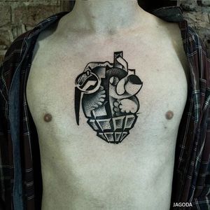 Heart grenade by Jagoda #Jagoda #cubism #blackandgrey #heart #grenade #dotwork #cubic #bold